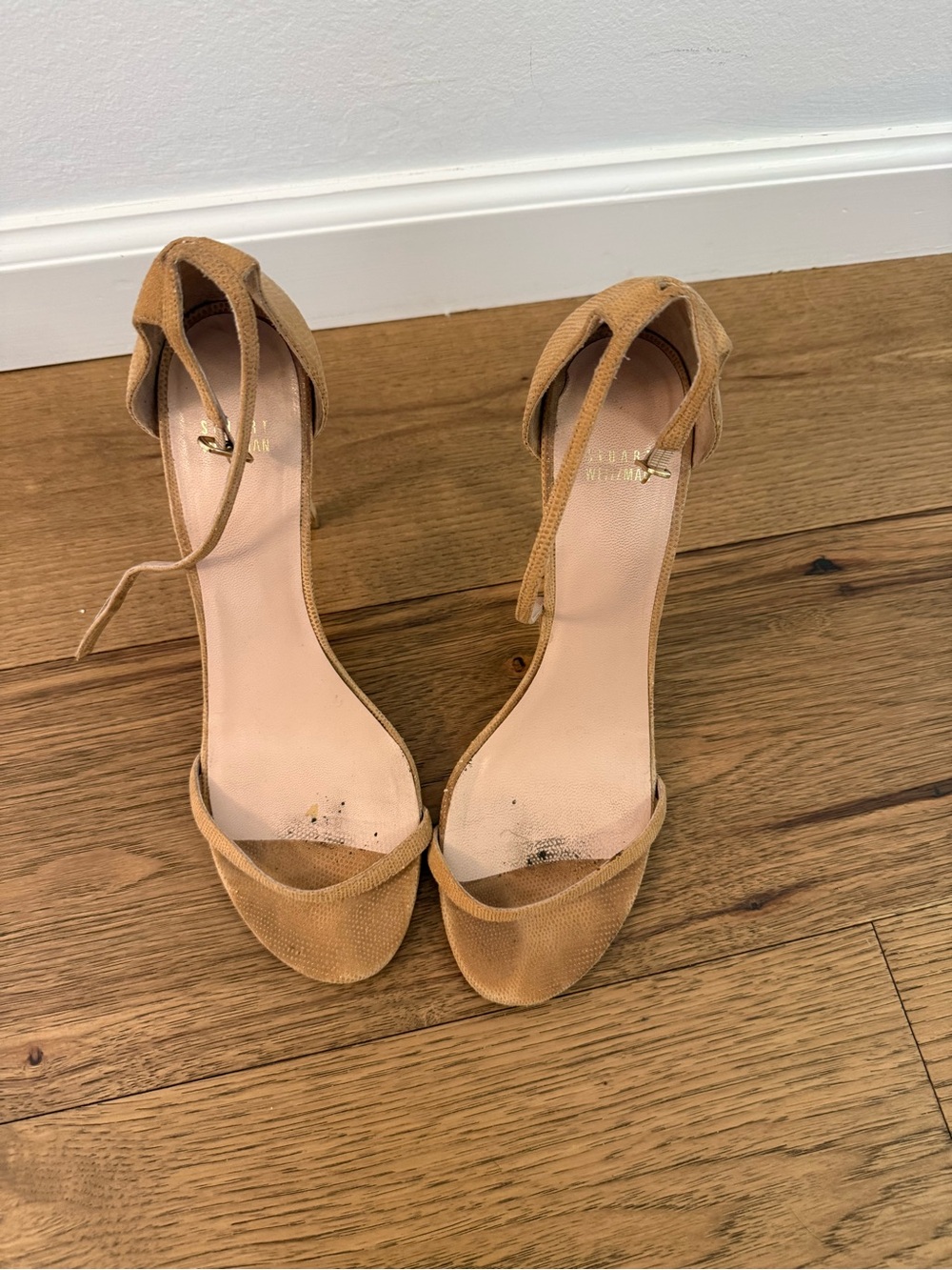 Stuart Weitzman Tan Heels